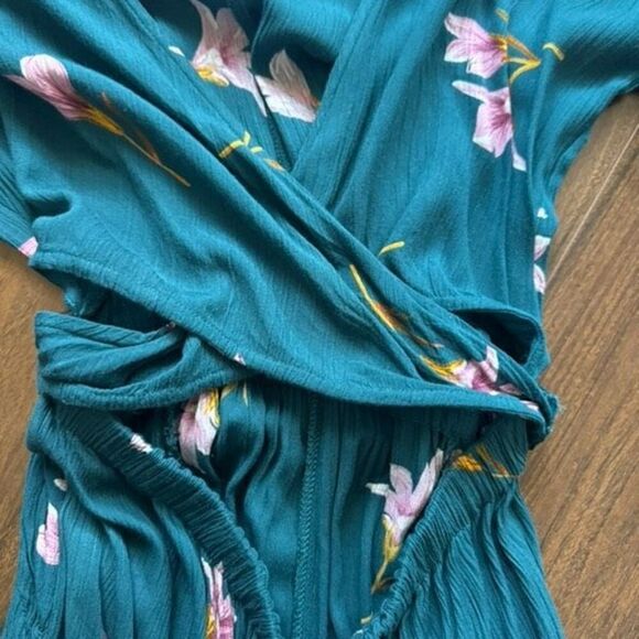 Billabong M Twist back flora green blue romper - Picture 7 of 8